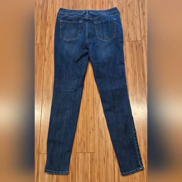 NWOT Bullhead Skinny Jeans - Picture 6 of 8